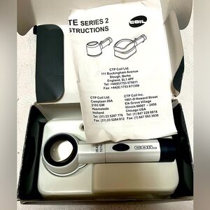 Coil Magnifying Glass